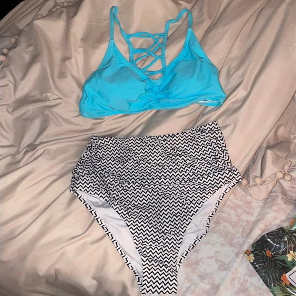 CUPSHE L Bikini